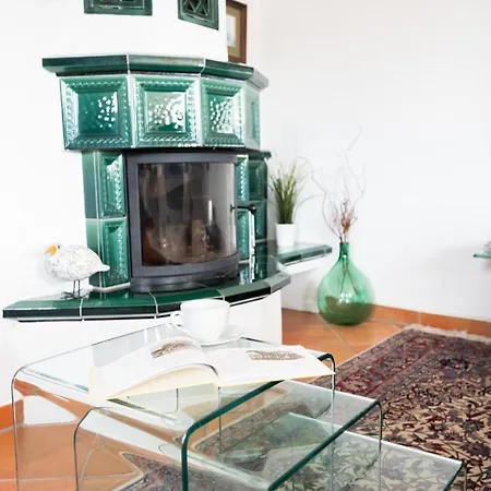 Apartment Duene Mit Grosser Sonnenterrasse, Kamin, Wlan Und Tiefgarage Fuer 2-4 Personen